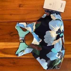 Athleta Maldives Bikini Top